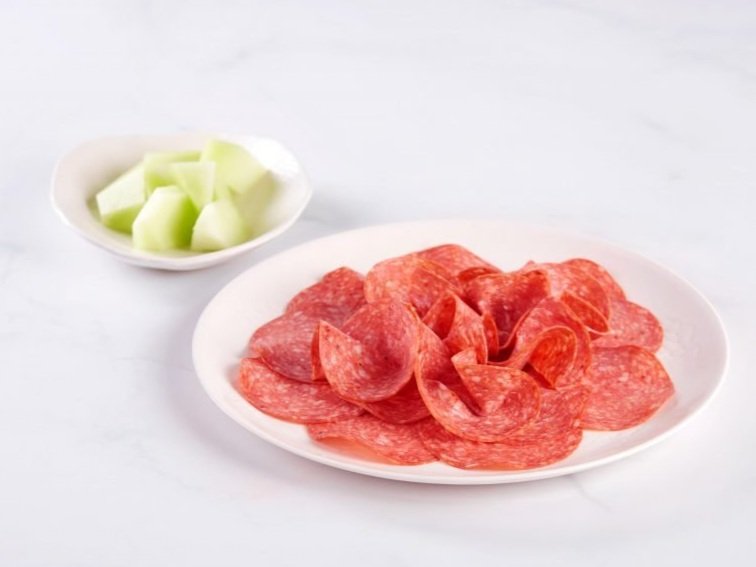 KRC Hot sliced salami (1kg)
