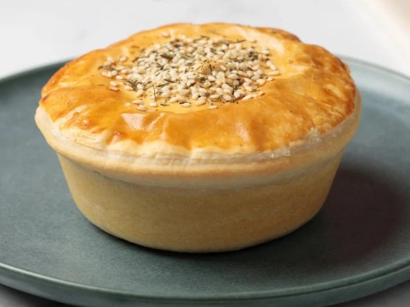 Ivan's Pies - Lamb and rosemary 200-240gm (12)
