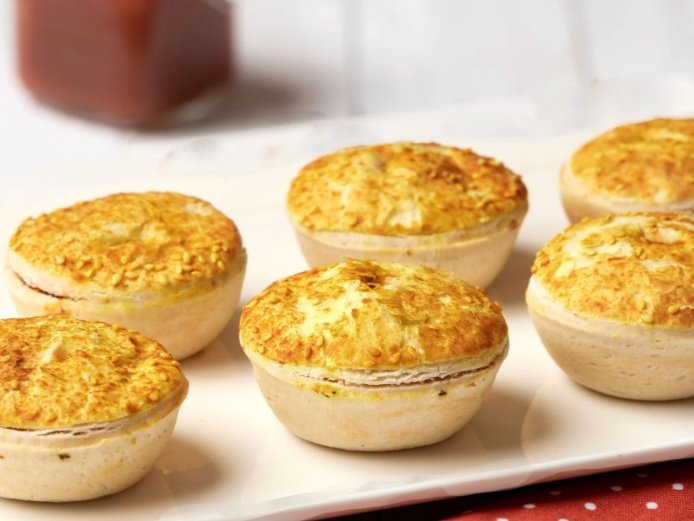 Ivan's Party Pies - Butter chicken 55g (60)