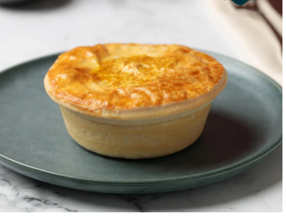 Ivan's Pies - Beef and curry 200-240gm (12)
